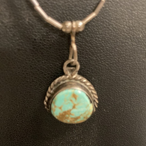Turquoise Sterling Silver Vintage necklace - Picture 4 of 6